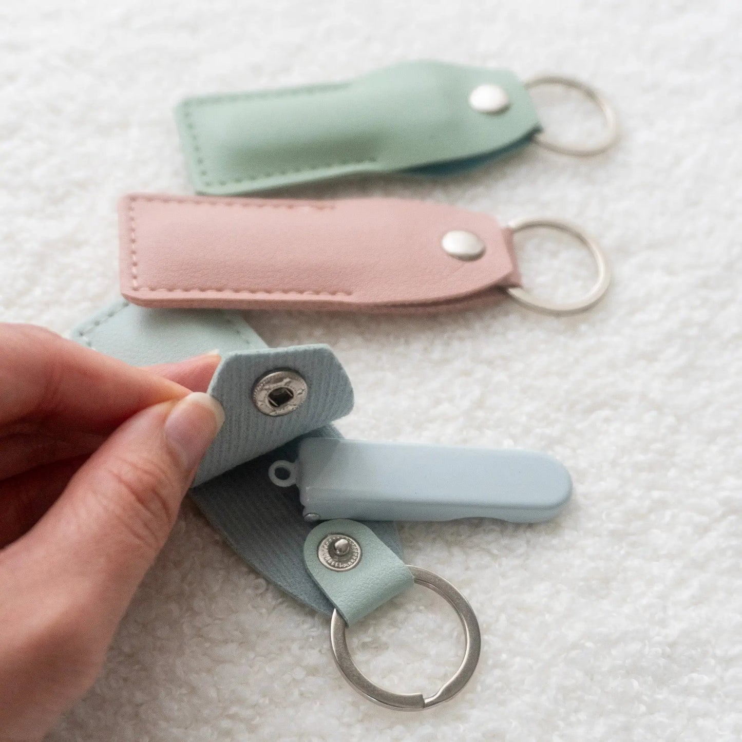 Foldable Nail Clipper with Pouch (Light Blue)