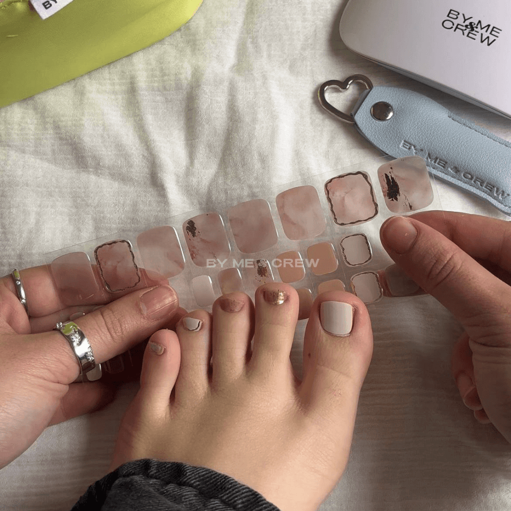 [PEDI / TOES] Rose Nude DIY Semi Cured Gel Nail Stickers