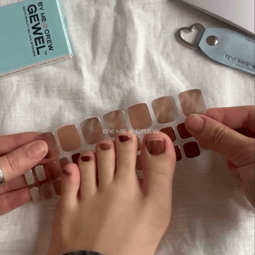 [PEDI / TOES] Toasted Nude DIY Semi Cured Gel Nail Stickers