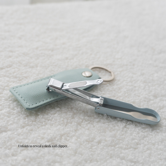 Foldable Nail Clipper with Pouch (Light Blue)