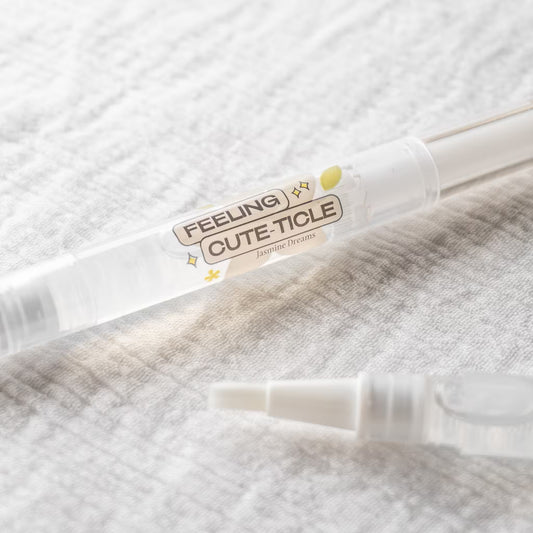 Nourishing Cute-ticle Oil Pen & GEWEL Gel Nail Sticker Remover [Jasmine Dreams]