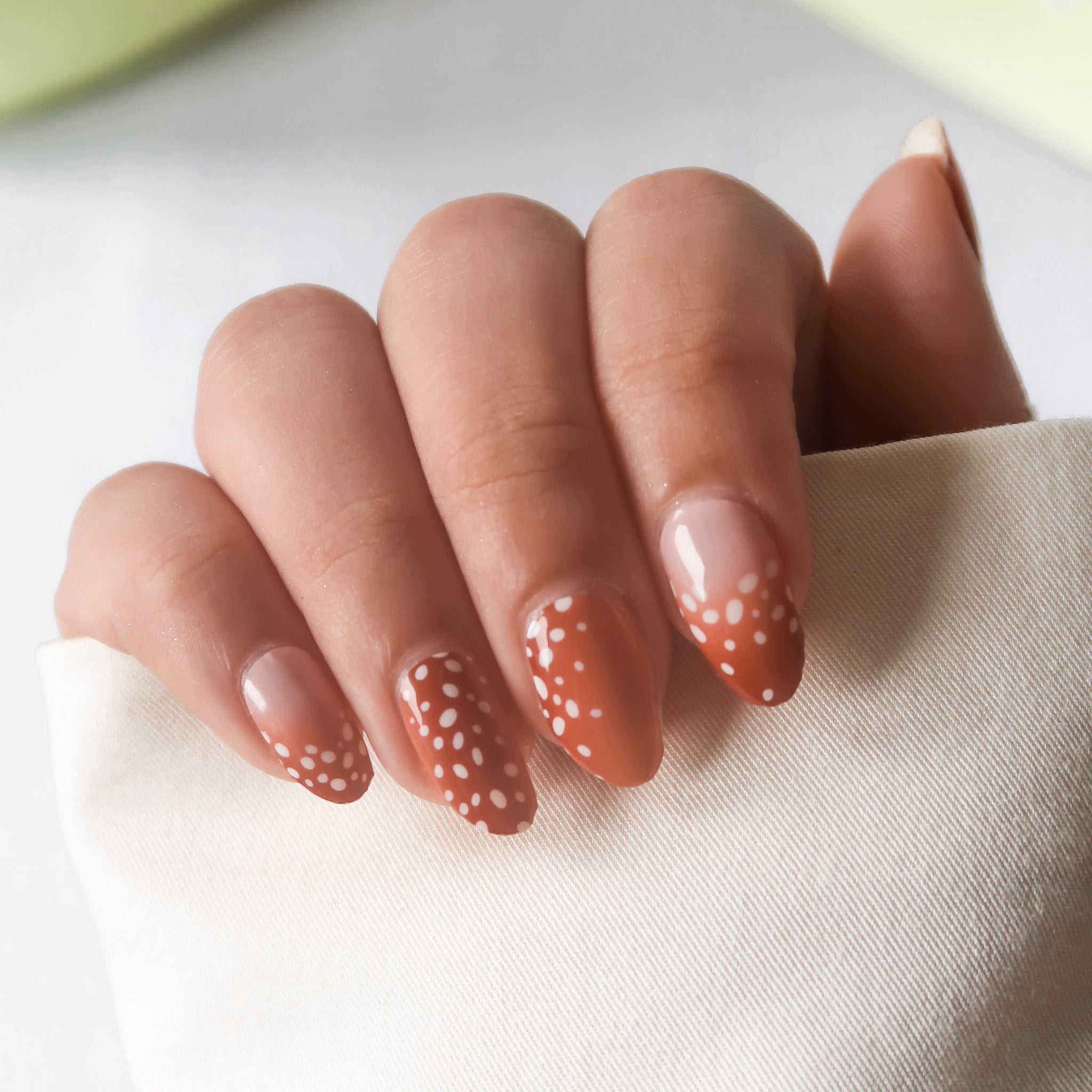 Doe-Eyed Bambi DIY Semi Cured Gel Nail Stickers