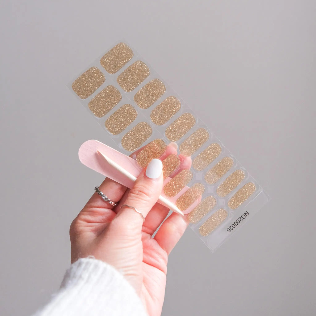 Attention Pls (Gold Glitter) Semicured Gel Nails Kit