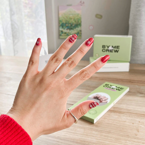 [XMAS] 'Not So Ugly Sweater' DIY Semicured Gel Nail Stickers Kit